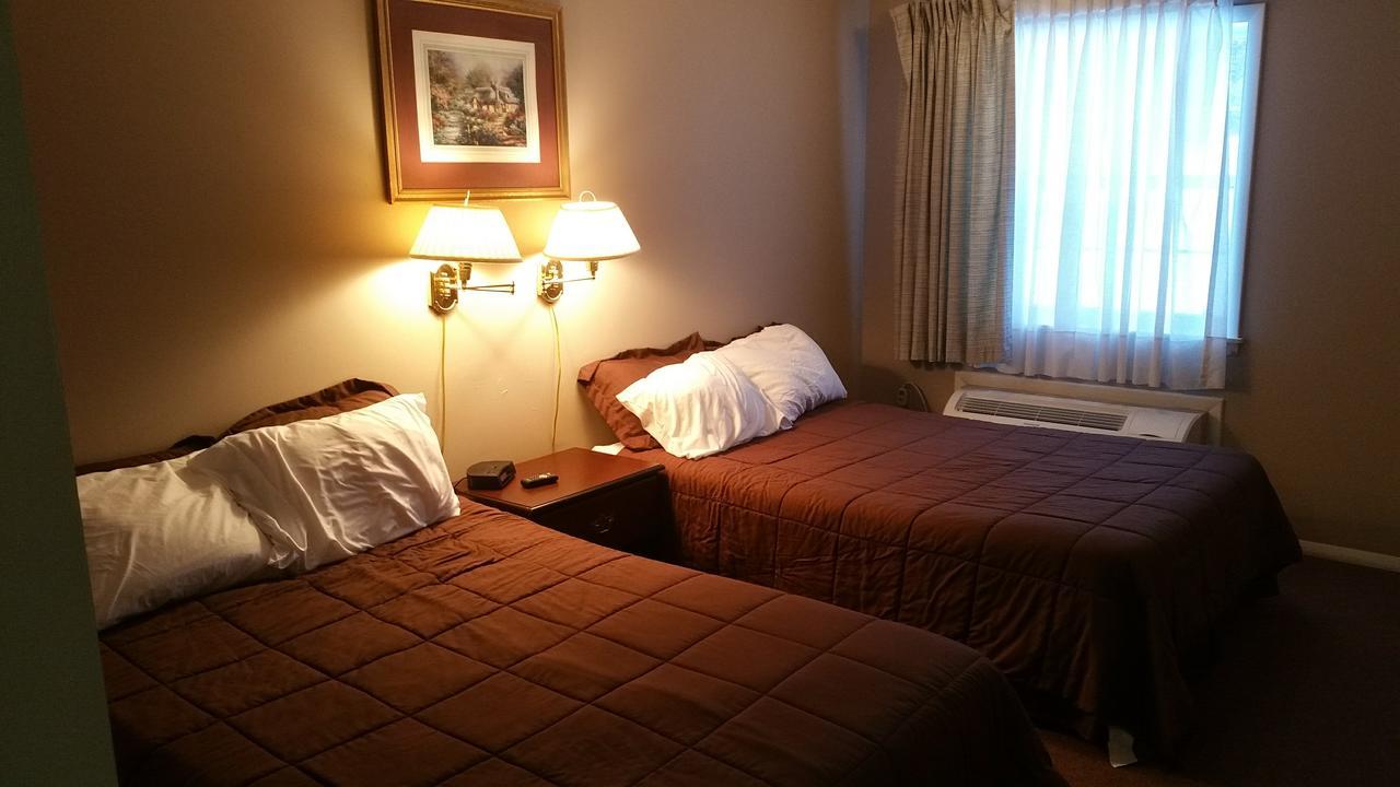 Coach Stop Motel Wellsboro Exterior photo